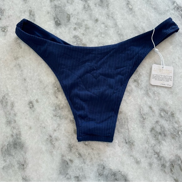 Monday Byron Bottom - Picture 4 of 4